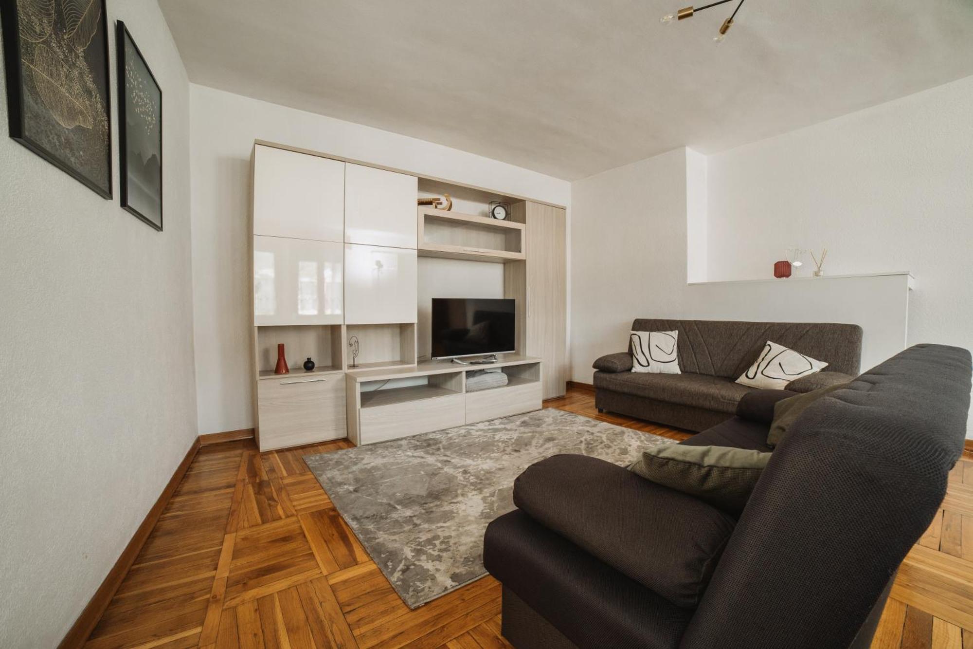 Apartment Maison Escaliers By Hili